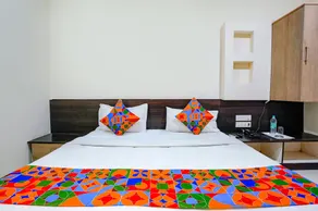 FabHotel Regent Inn - Nr SkyWalk Bridge - Chambre