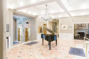 Tutwiler Hotel Birmingham, a DoubleTree by Hilton - Lobby