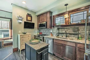 Elegant Superior Getaway < 2 Mi to Downtown! - Interiør
