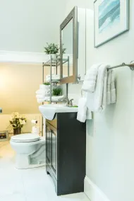 Chiltern Inn - Bathroom