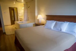 Sunnyside Inn and Suites - Chambre
