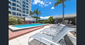 Maroochy Sands Holiday Apartments - Pool