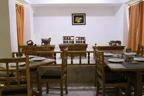 Hotel Nunkun Residency- Kargil - Restaurant