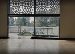 Hotel Jasmine Grand - Interior entrance