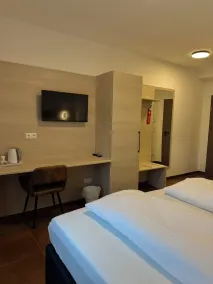 Ayhan Hotel - Room