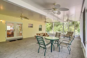 Welcoming Bartow Home Near Family Attractions! - Interior