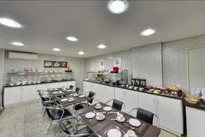 Hotel Confiance Prime Batel - Restaurante