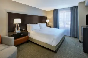 Staybridge Suites - Benton Harbor-St. Joseph by IHG - Chambre