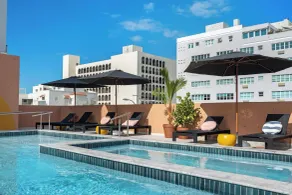 HiBird- Apartment and Suites Hotel - Pool