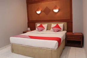 Mona Plaza Hotel - Chambre