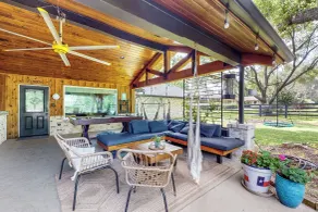 Pool, Hot Tub & Pool Table! Grand Home in Tomball - Interiör