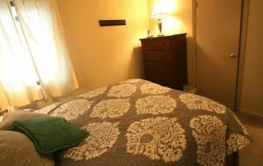 Whiffletree B8 Großartige 3-Schlafzimmer-Oberwohnung. Nahe zu allem - Shuttlebus zum Berg und Skifahren zurück. Der Tubing-Park ist auch ganz in der Nähe. Außen-Sommerpool. In der Nähe des Golfplatzes - Zimmer