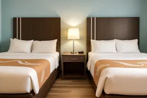 Village Inn & Suites  - Chambre