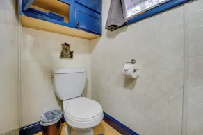 Pet-friendly Irons Cottage w/ Fire Pit & Fireplace - Innvendig