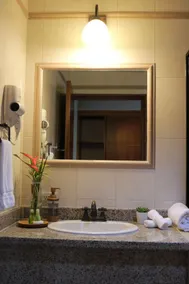 Hotel Ladera - Bathroom
