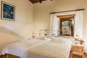 Kamares a restaured Venetian domain retreat - Rom