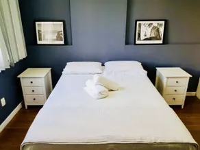 Jump in Bed Leblon 1 - Room