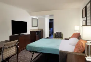 Embassy Suites by Hilton Philadelphia Airport - Chambre