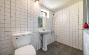 Golden Hill - Bagno