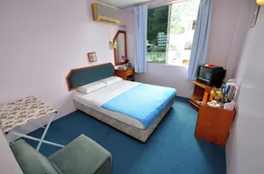 Hotel O Lutana - Chambre