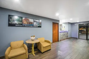 Super 8 by Wyndham Munfordville KY - Lobby