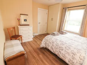 Meadow View - Room