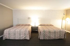 Alpha Inn and Suites - Chambre