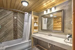 The Hibernation Station - Salle de bain