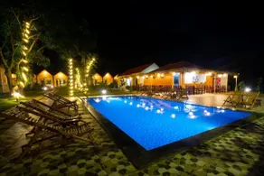 Trang An Retreat - Pool