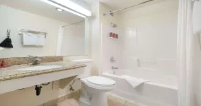 SureStay Plus Hotel by Best Western Rocklin - Salle de bain