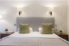 Winchester Royal Hotel - Room