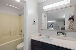 Baymont by Wyndham Selma - Salle de bain