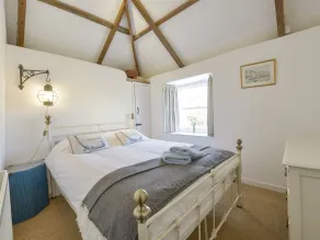 2 Trerise Cottage - Room