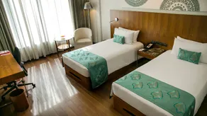 Vivanta Chennai IT Expressway OMR - Room