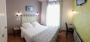 Hôtel Saint-Michel - Zimmer