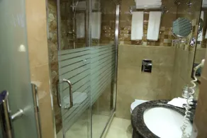 Petra Sella Hotel - Bathroom