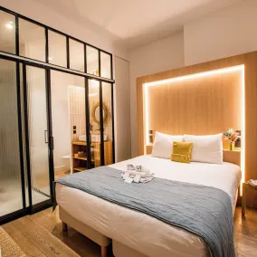 LOLA Boutique Hôtel - Bordeaux Centre - Værelse