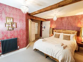 Plas Dolguog - Room