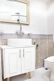 Cosy & Modern old city 3BR by Ahlan Hospitality - Bathroom