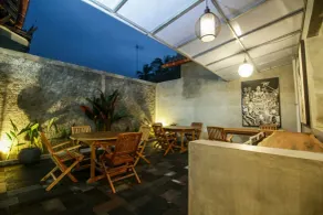 Watu Agung Guest House - Restaurant