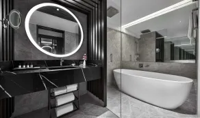 Fairmont Singapore - Bathroom