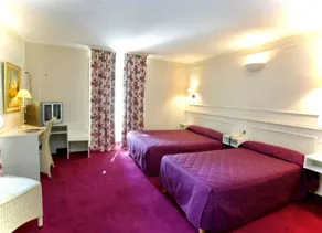 Le Grand Hôtel - Room