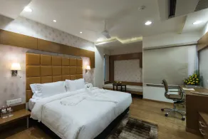 Hotel Atishay - Room