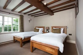 Broom Hall Inn - Room