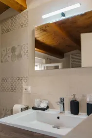 B&B TANA DEL RICCIO - Casa de banho