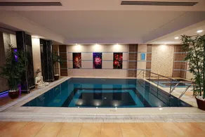Nova Plaza Orion Hotel - Piscina