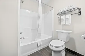 Quality Inn & Suites Kilgore-Longview - Badezimmer