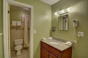 Colonial Motel And Spa - Chambre