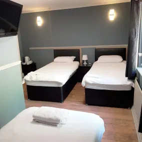 The Dorchester Hotel & serviced apartments FREE PARKING - Rum