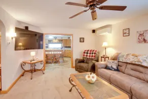 Cozy Home w/ ATV Trail Access in Berlin! - Interiør